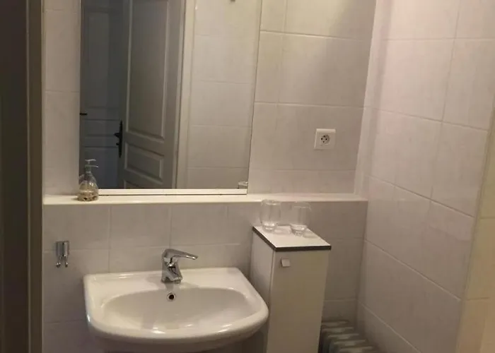 Le Coustal Hébergement de vacances *